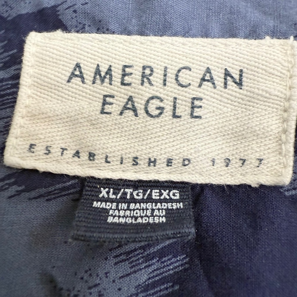 American Eagle Mens XL Navy Blue Floral Short Sleeve Button Down Shirt - Picture 2 of 8